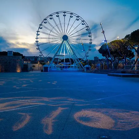 Milady-perle Neuve, Wifi, Climatisee, Centre D'antibes Au Calme * Antibes